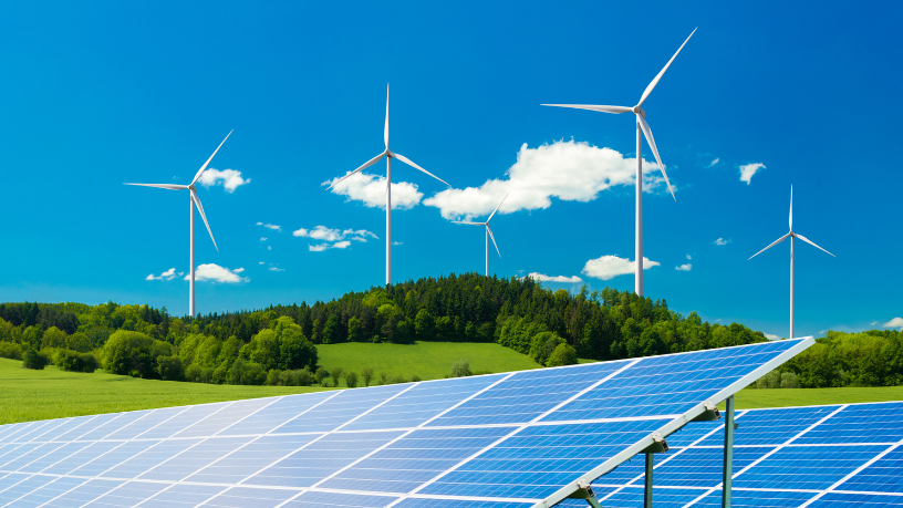 Matheus Vinicius Voigt destaca como a energia limpa vem impulsionando a modernização das redes de iluminação pública em todo o país.