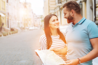 Sidnei Piva de Jesus apresenta dicas para planejar uma viagem inesquecível com roteiros românticos, familiares e aventureiros.